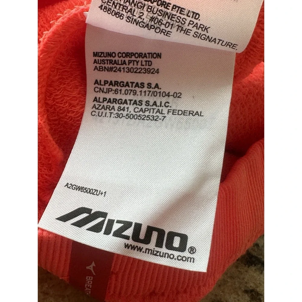 Mizuno Breath Thermo Men's Red Solid Beanie Hat with Blue Logo